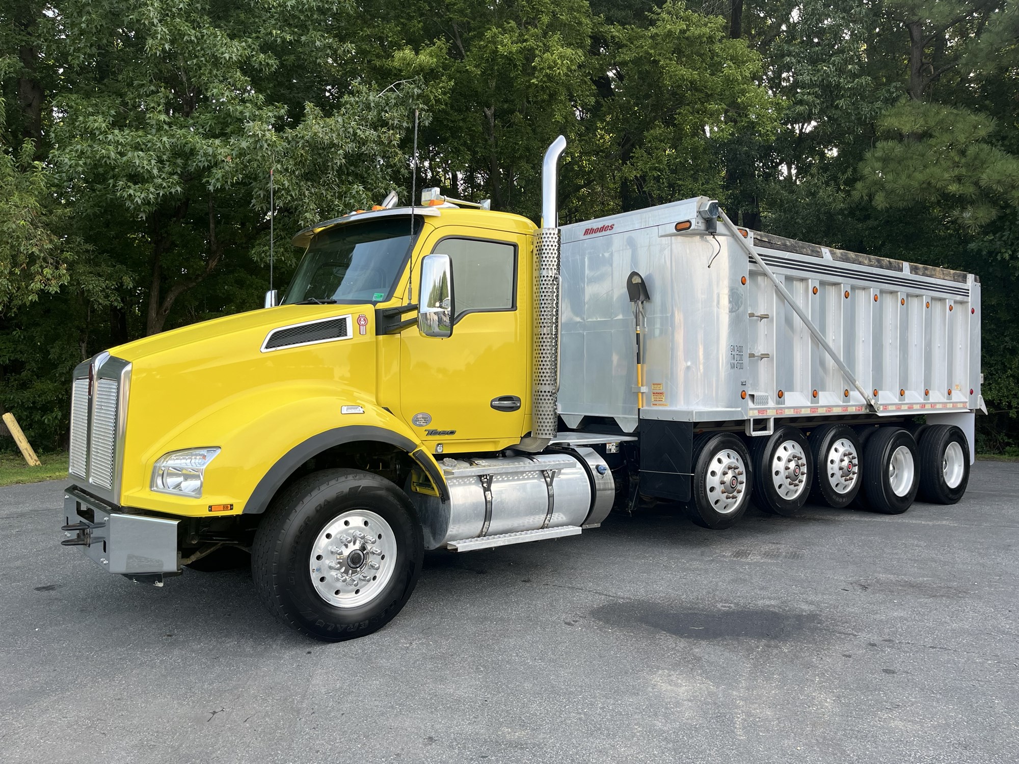2019 Kenworth T880 - image 1 of 6