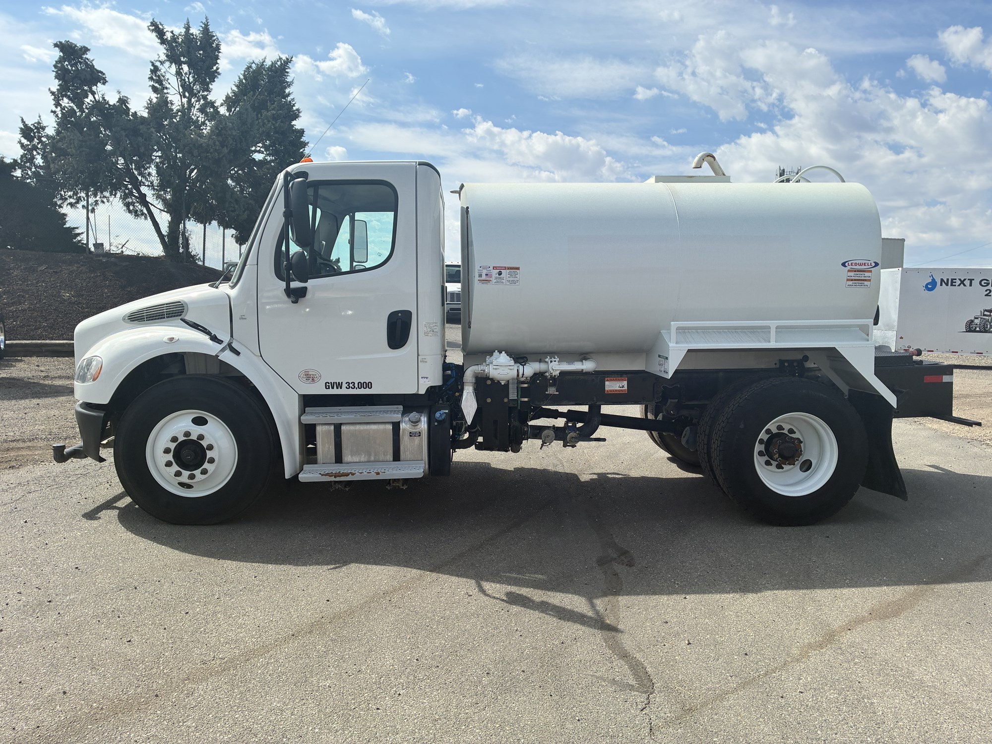 2022 Freightliner eM2 in Boise, ID — photo 2