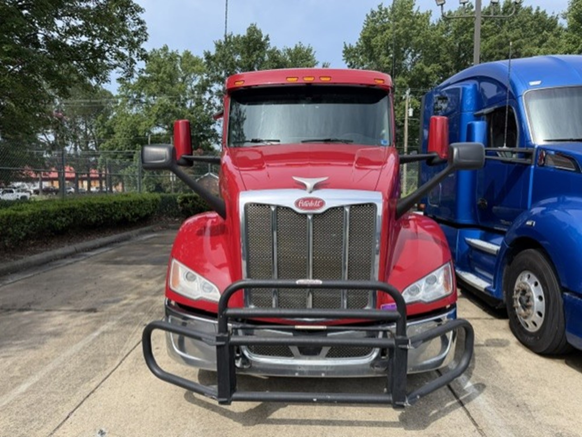 2023 Peterbilt 579 in Chesapeake, VA — photo 4