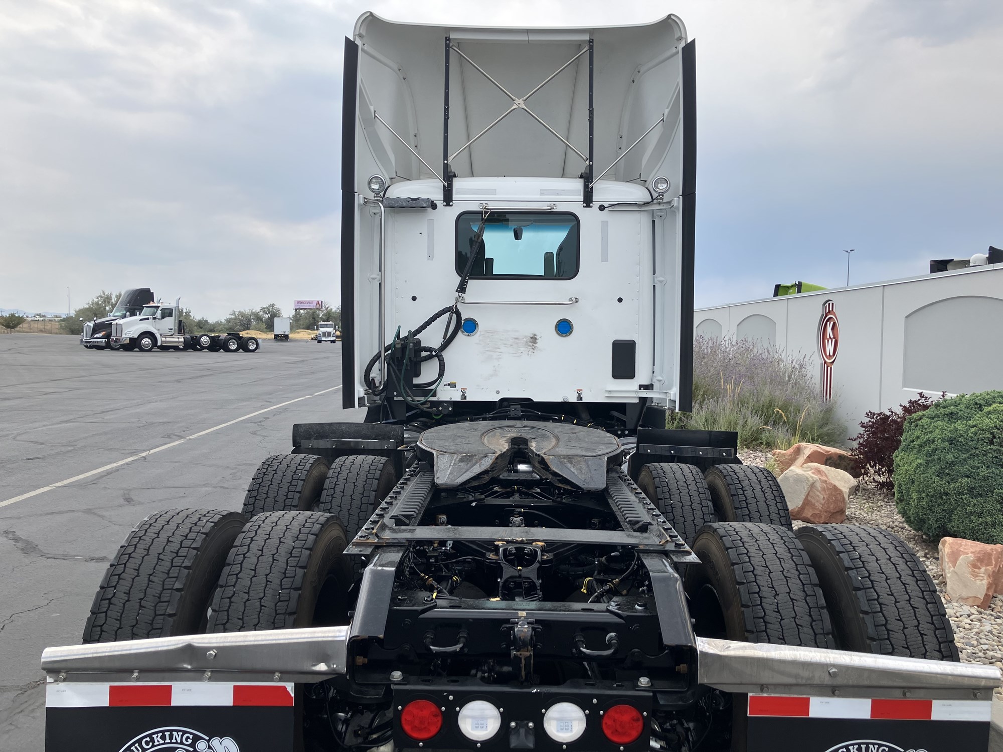 2023 Kenworth T680 Next Gen - image 6 of 6