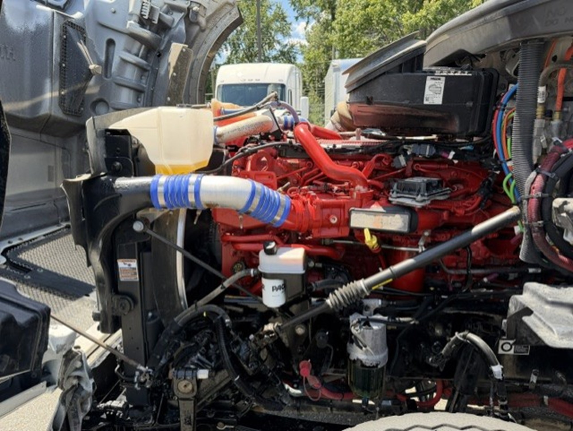 2026 Kenworth T880 - image 6 of 6