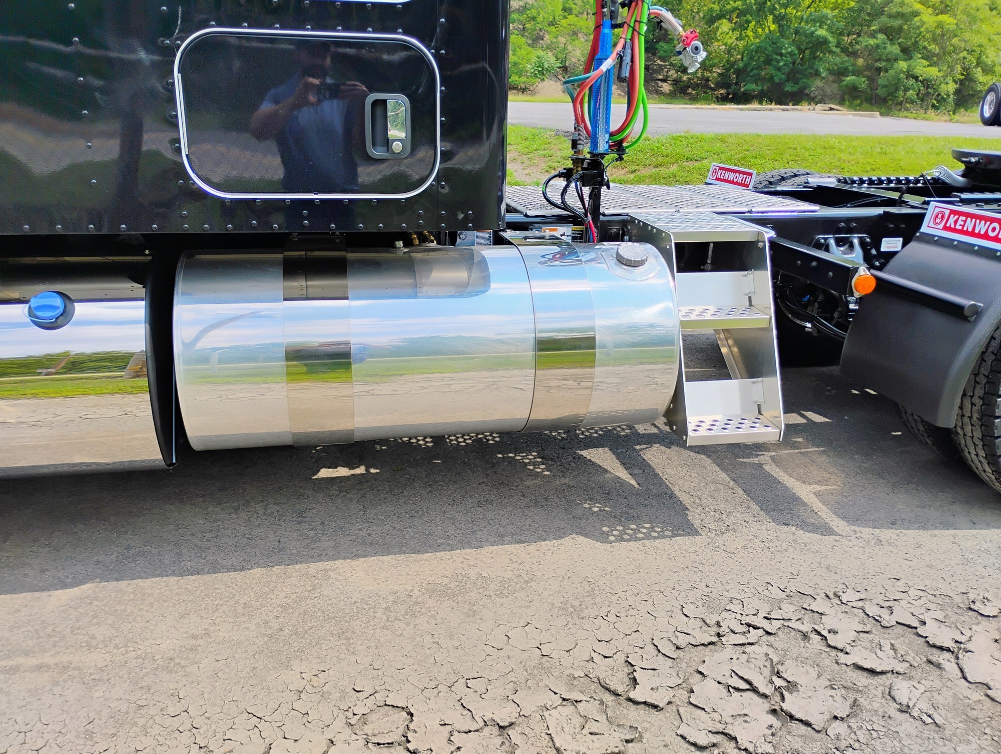 2027 Kenworth W900 in Keyser, WV — photo 6