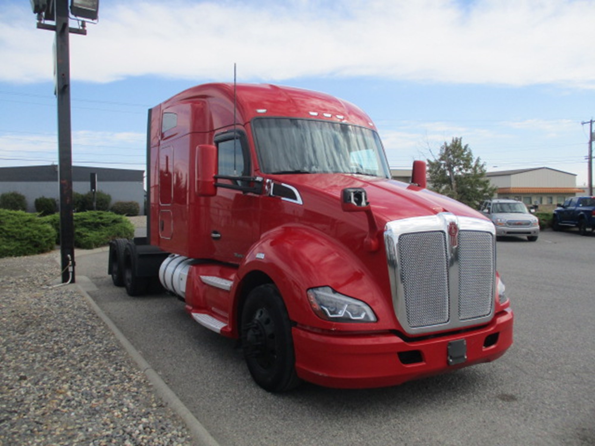2020 Kenworth T680 in Pasco, WA — photo 2