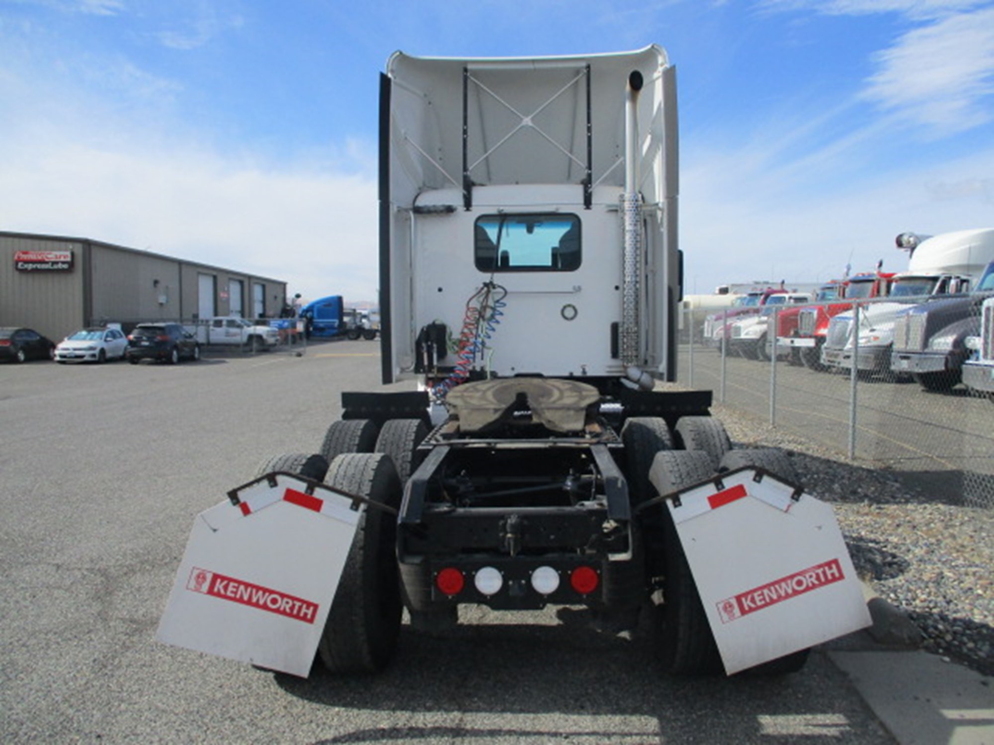 2020 Kenworth T680 in Pasco, WA — photo 4