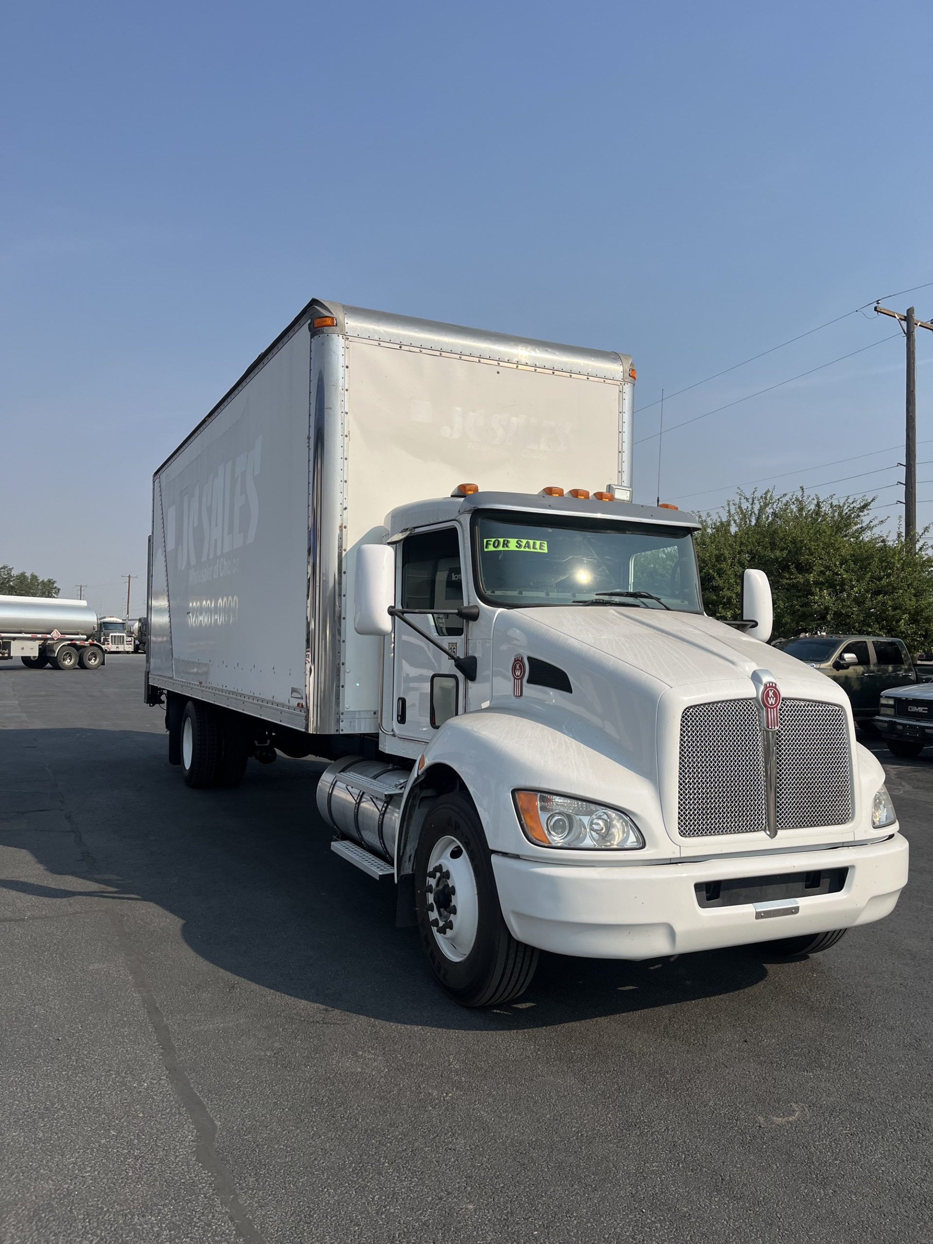 2020 Kenworth T370 in Pocatello, ID — photo 2