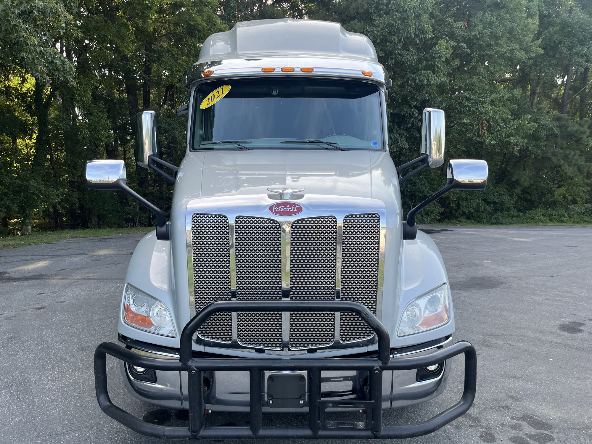 2021 Peterbilt in Richmond, VA — photo 2