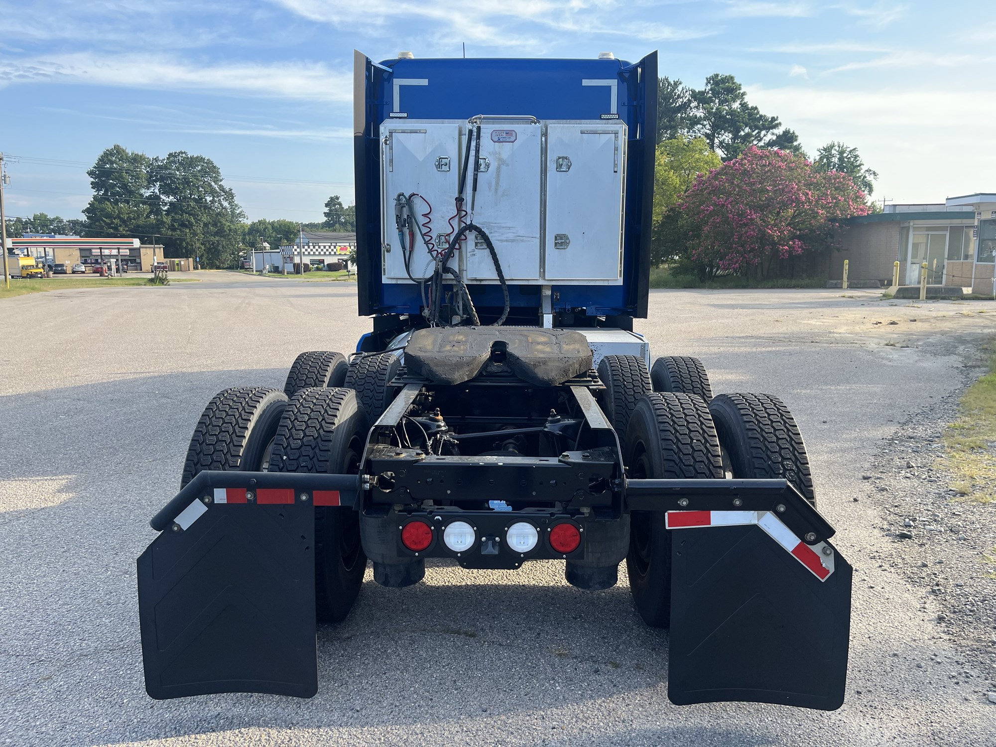 2021 Kenworth T680 in Richmond, VA — photo 5