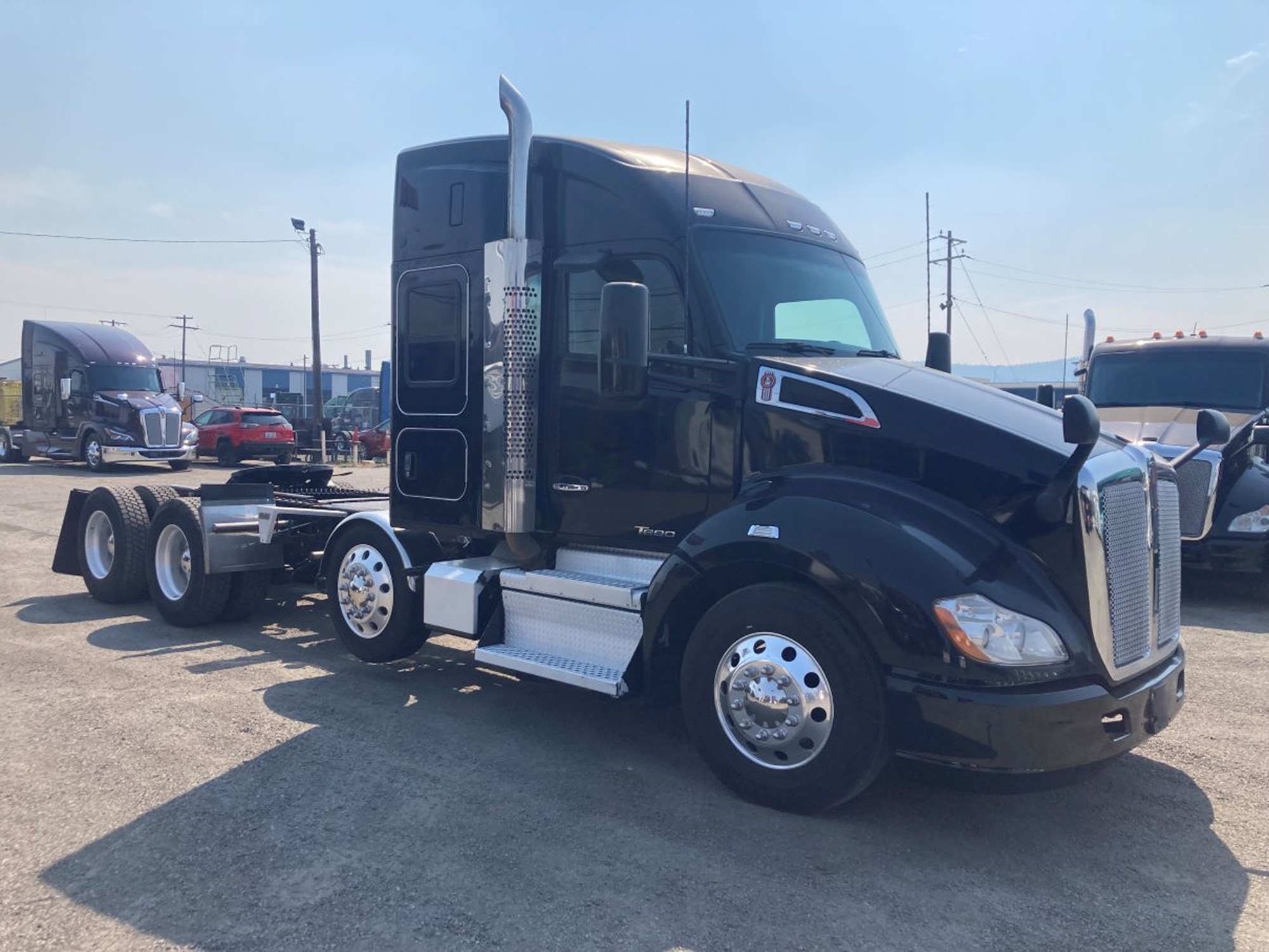 2021 Kenworth T680 in Spokane, WA — photo 2