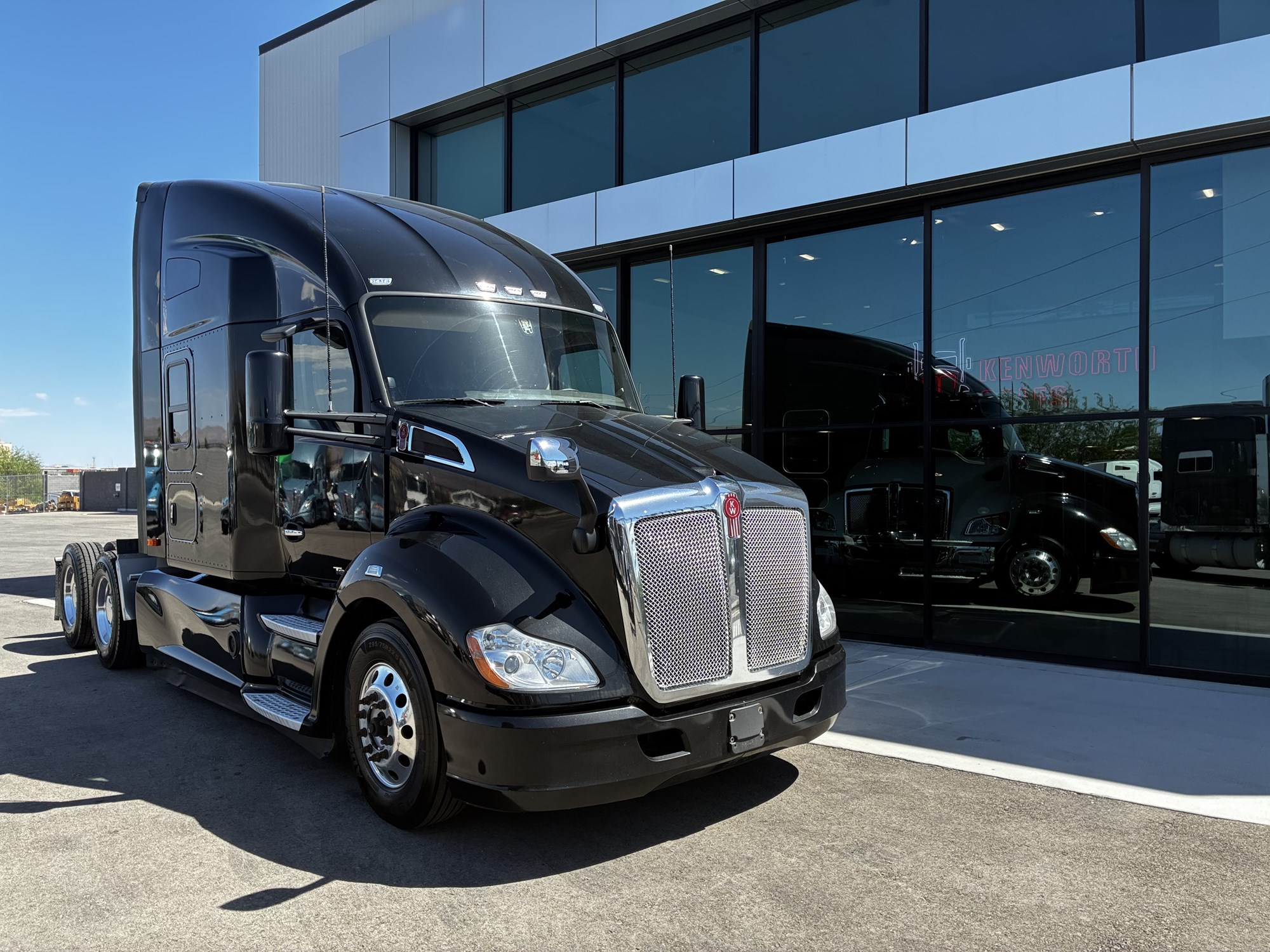 2022 Kenworth T680 in Las Vegas, NV