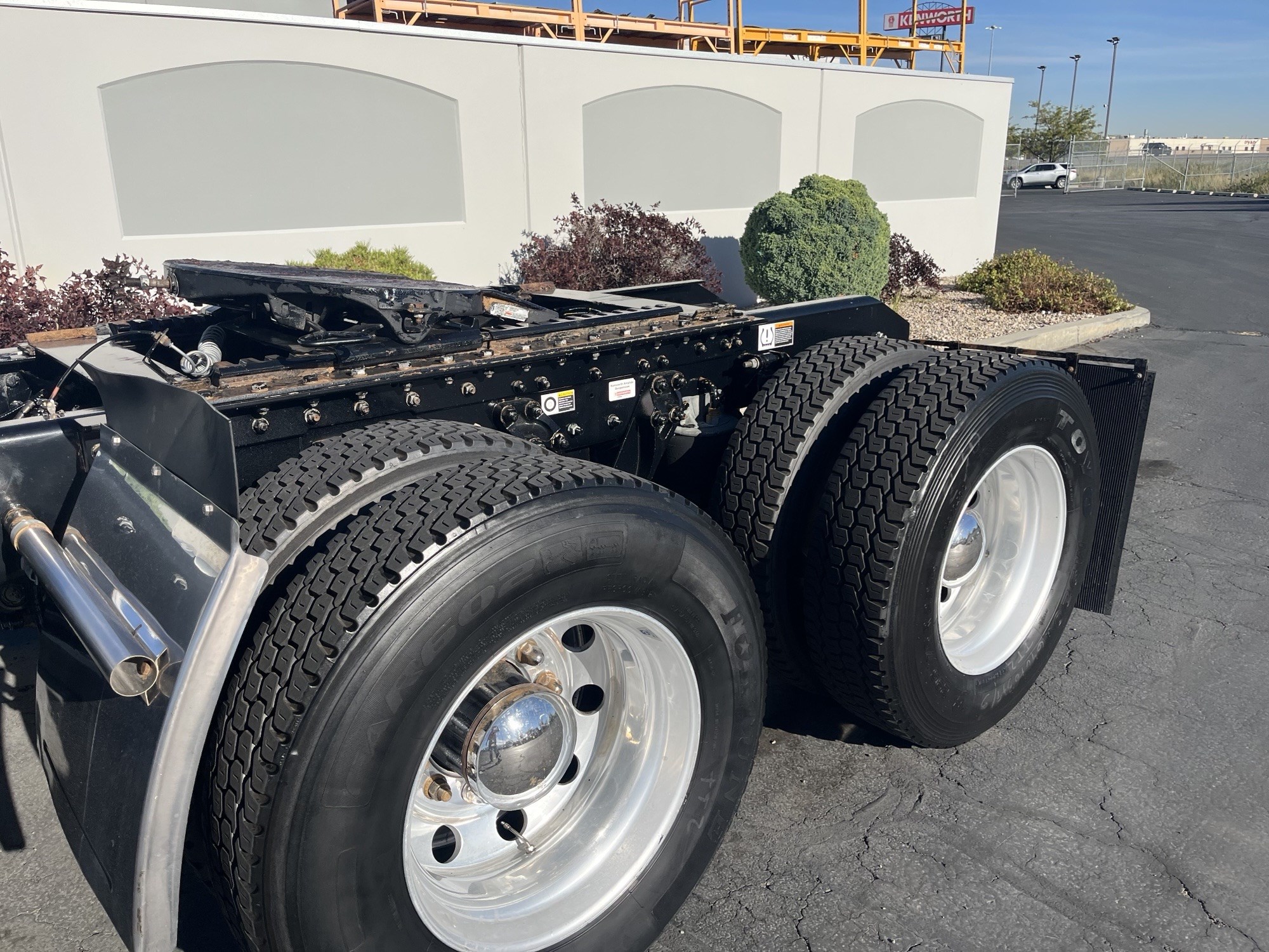 2023 Kenworth T880 in Salt Lake, UT — photo 3