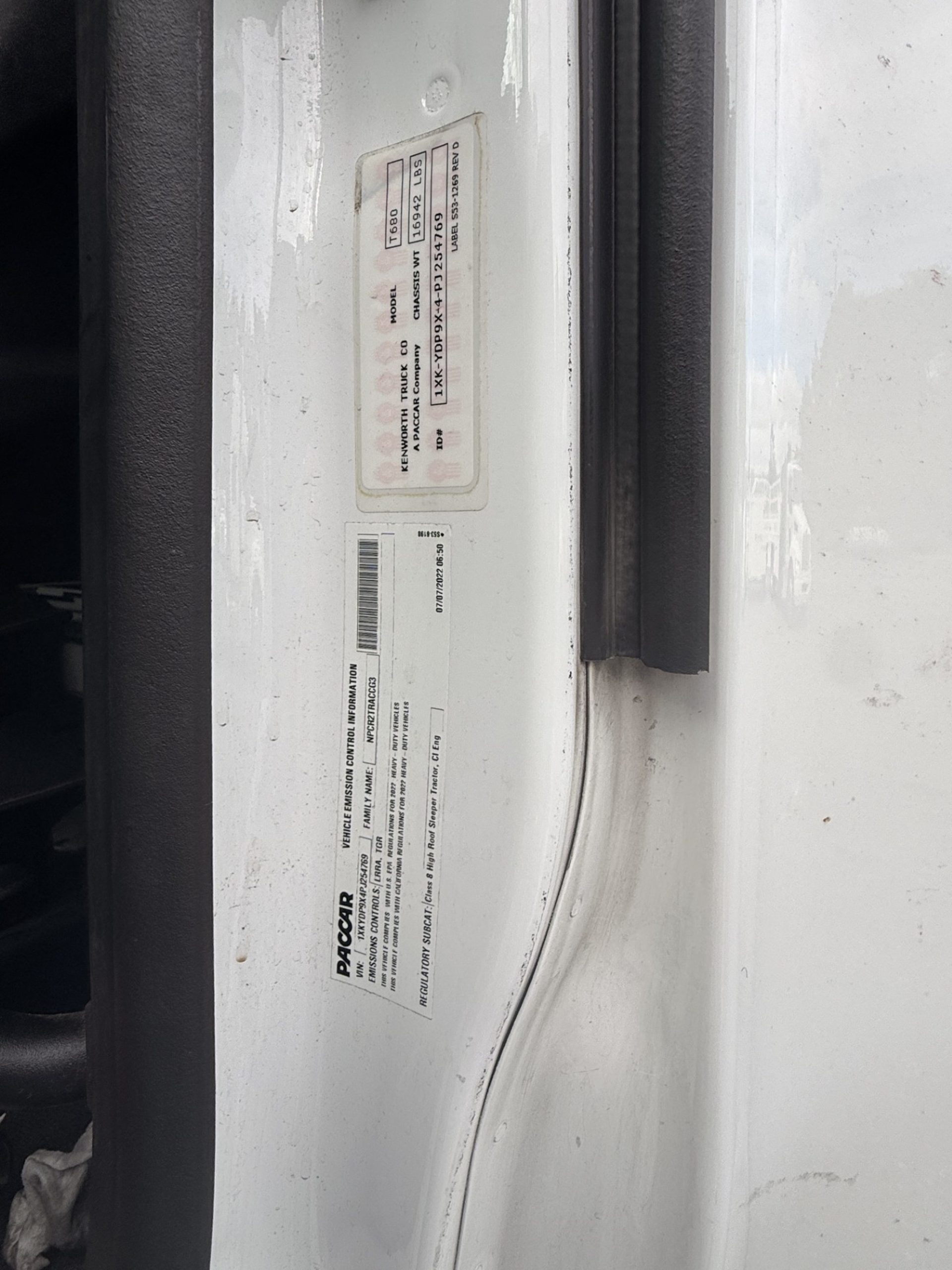2023 Kenworth T680 in Chesapeake, VA — photo 5