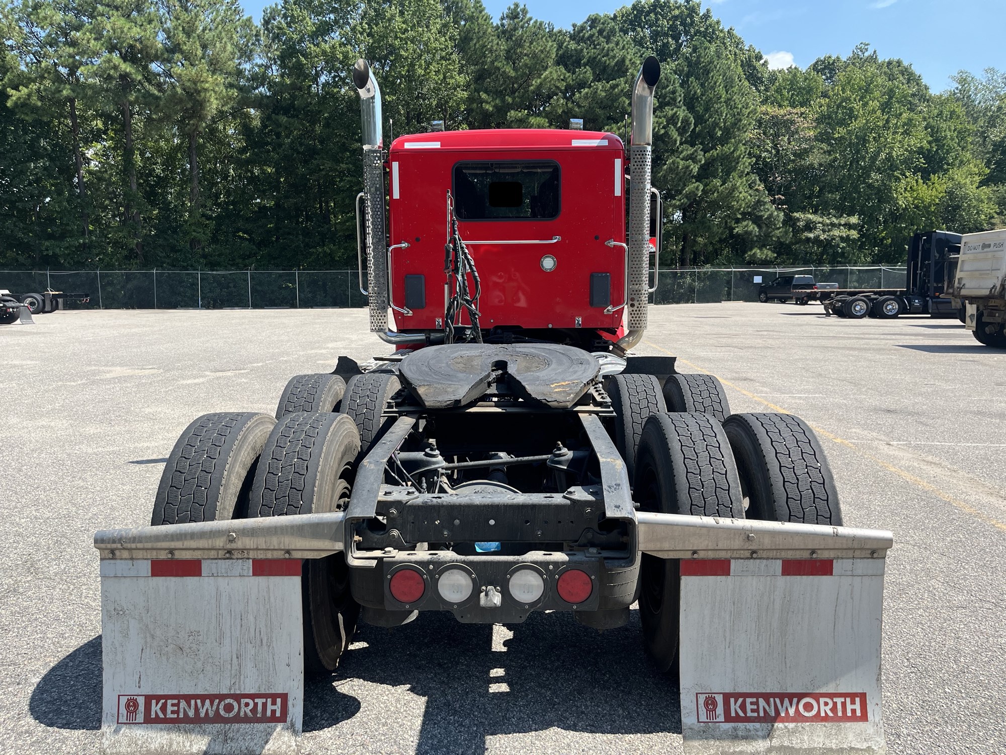 2023 Kenworth T880 in Richmond, VA — photo 5