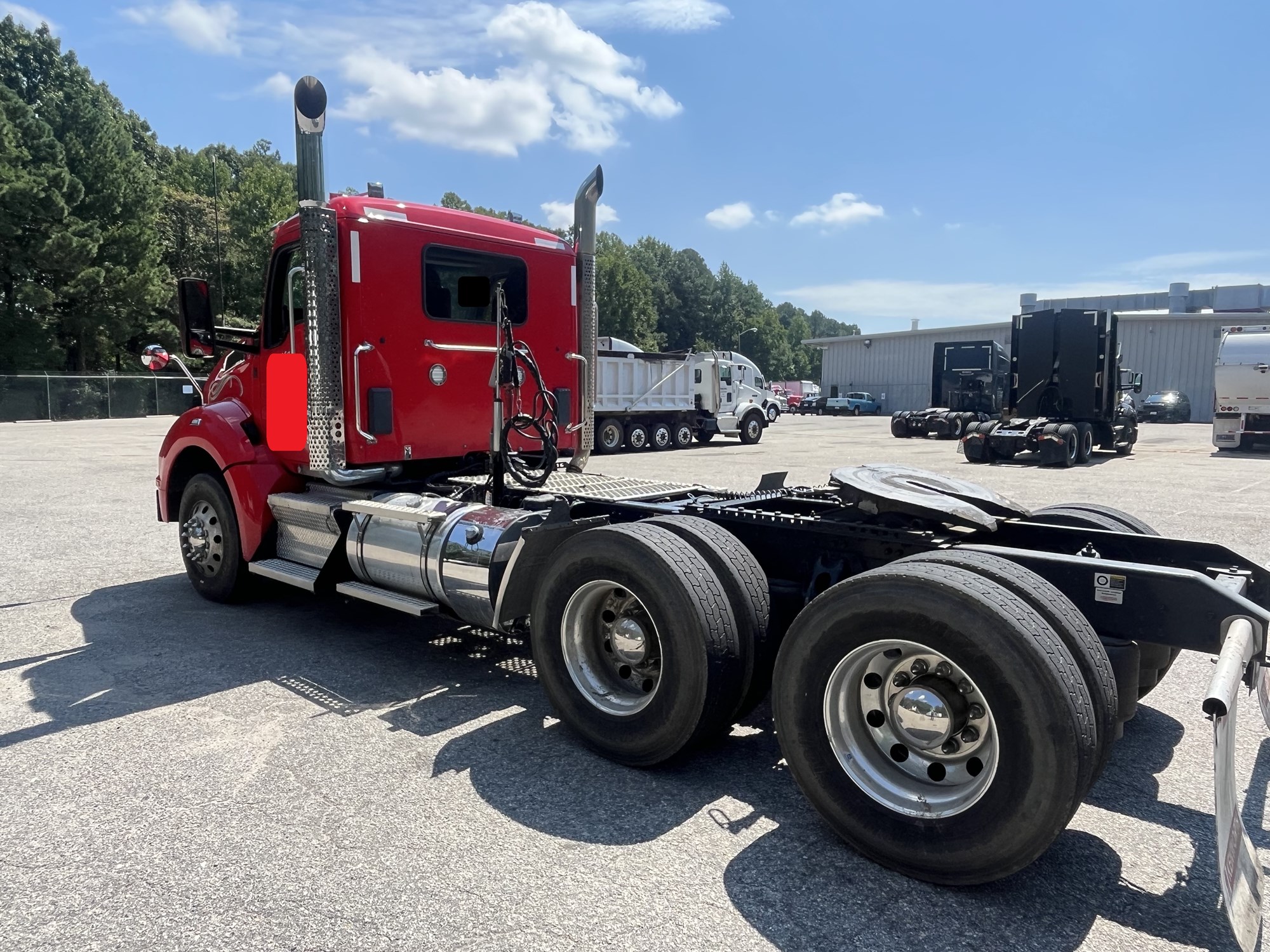 2023 Kenworth T880 in Richmond, VA — photo 6
