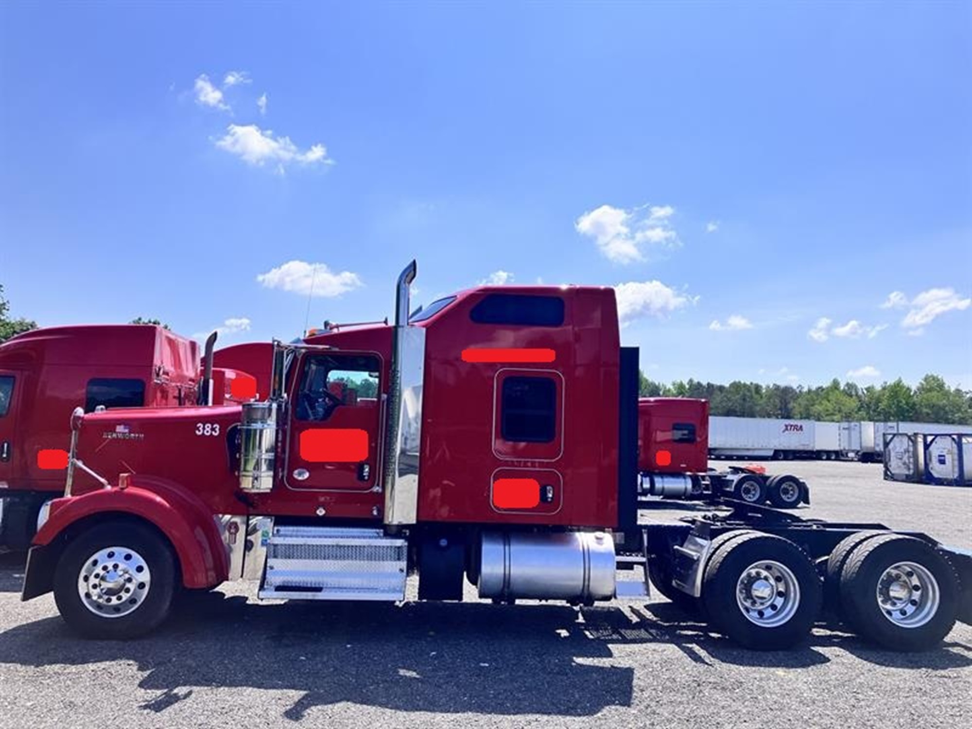 2024 Kenworth W900 in Richmond, VA — photo 3