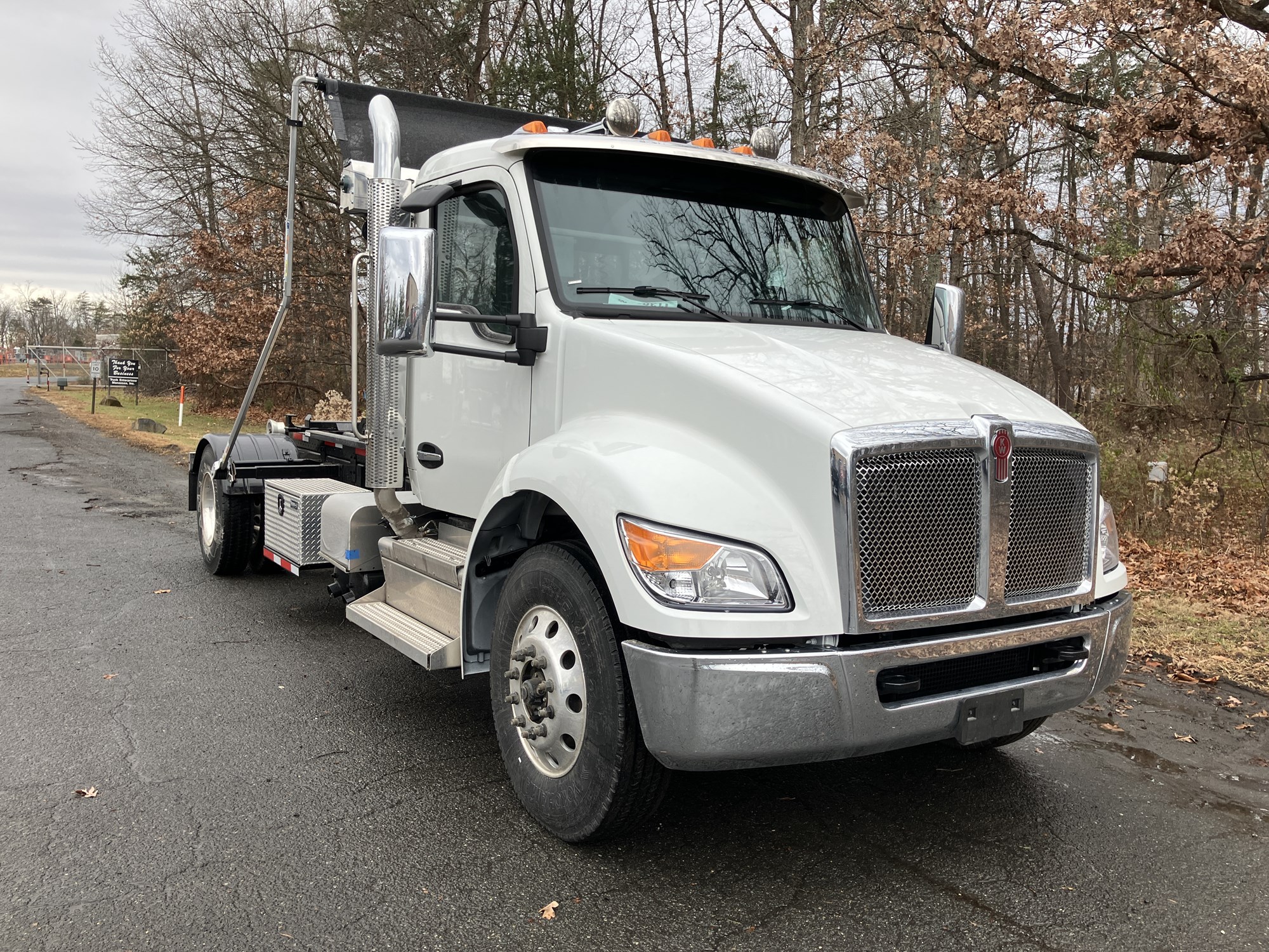 2025 Kenworth T280 in Manassas, VA — photo 3