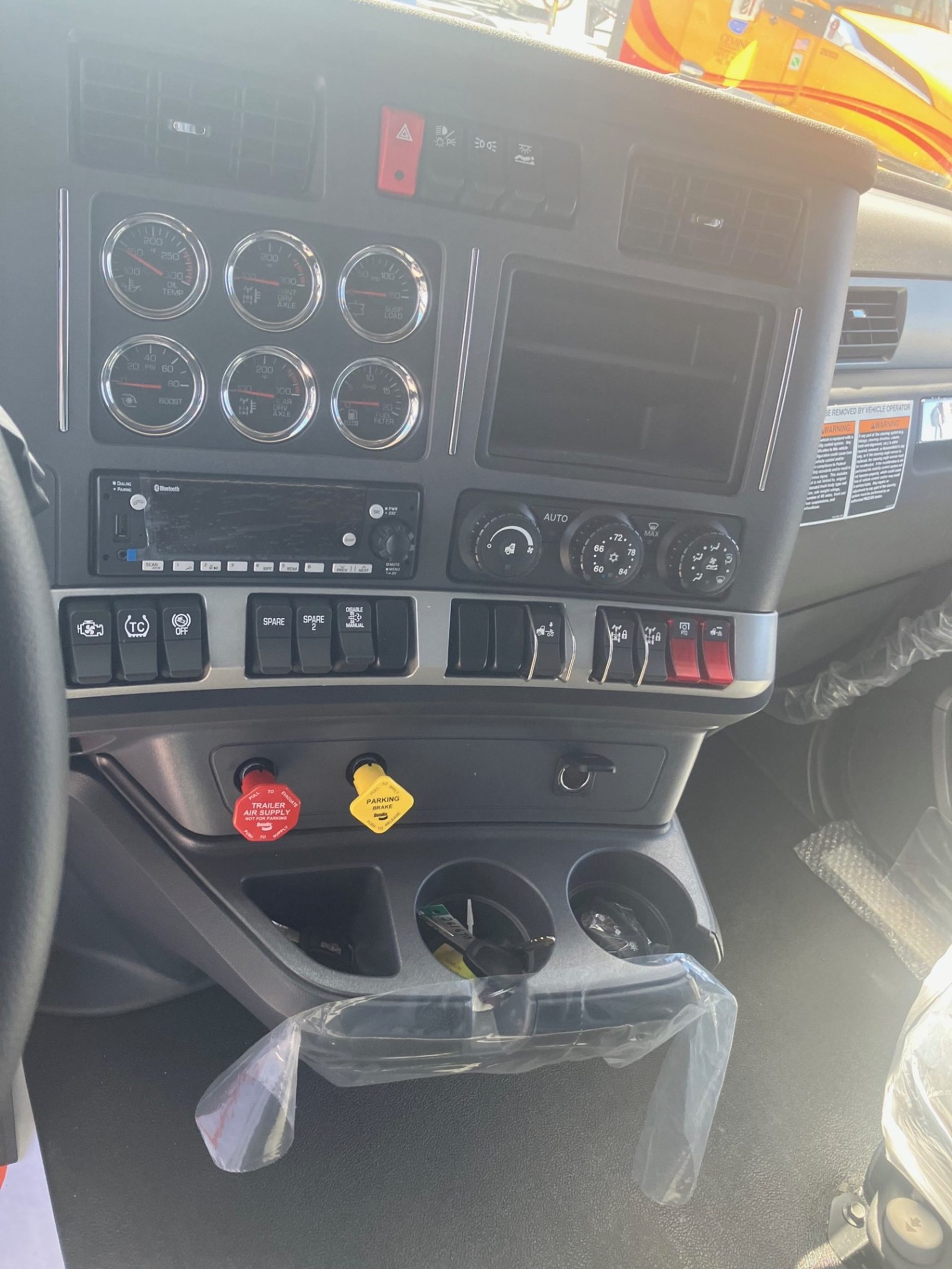 2027 Kenworth T680 in Salt Lake, UT — photo 5