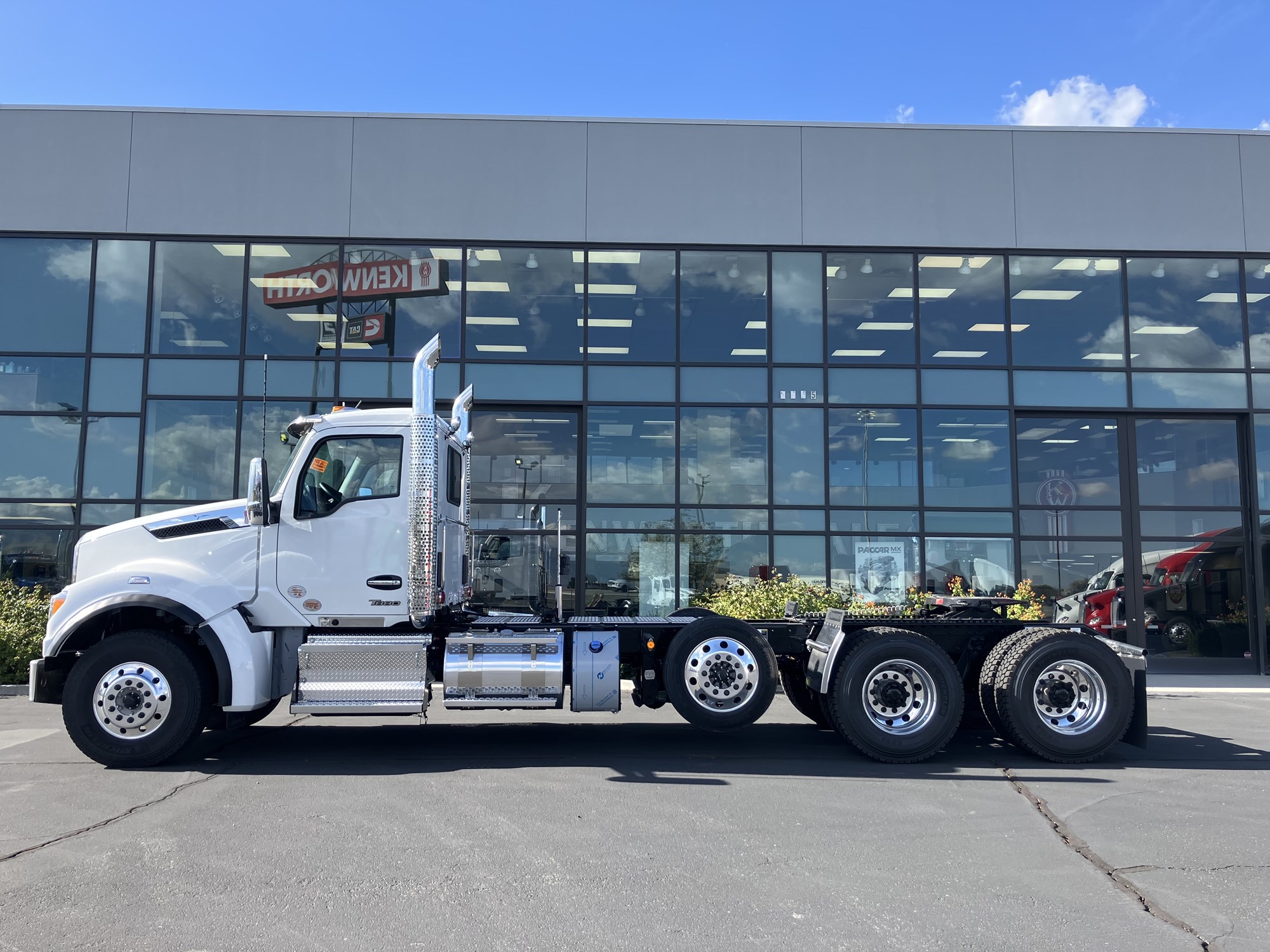 2027 Kenworth T880 in Salt Lake, UT — photo 5