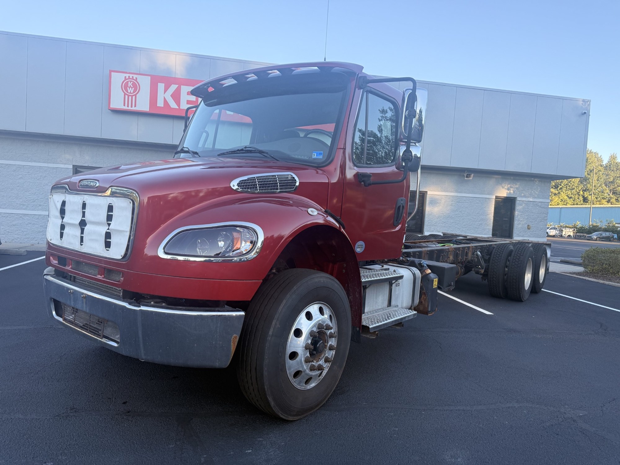 2020 Freightliner eM2 in Chesapeake, VA — photo 2