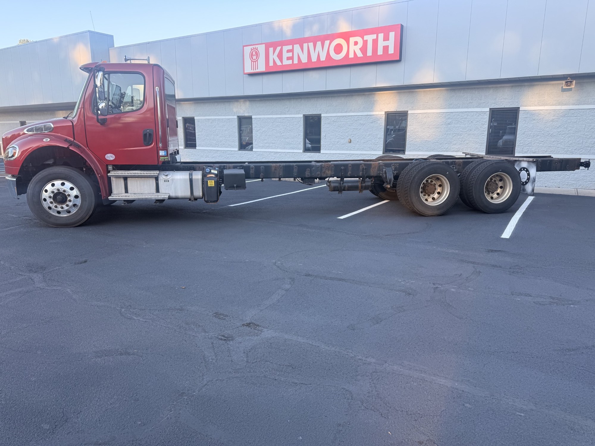 2020 Freightliner eM2 in Chesapeake, VA — photo 4