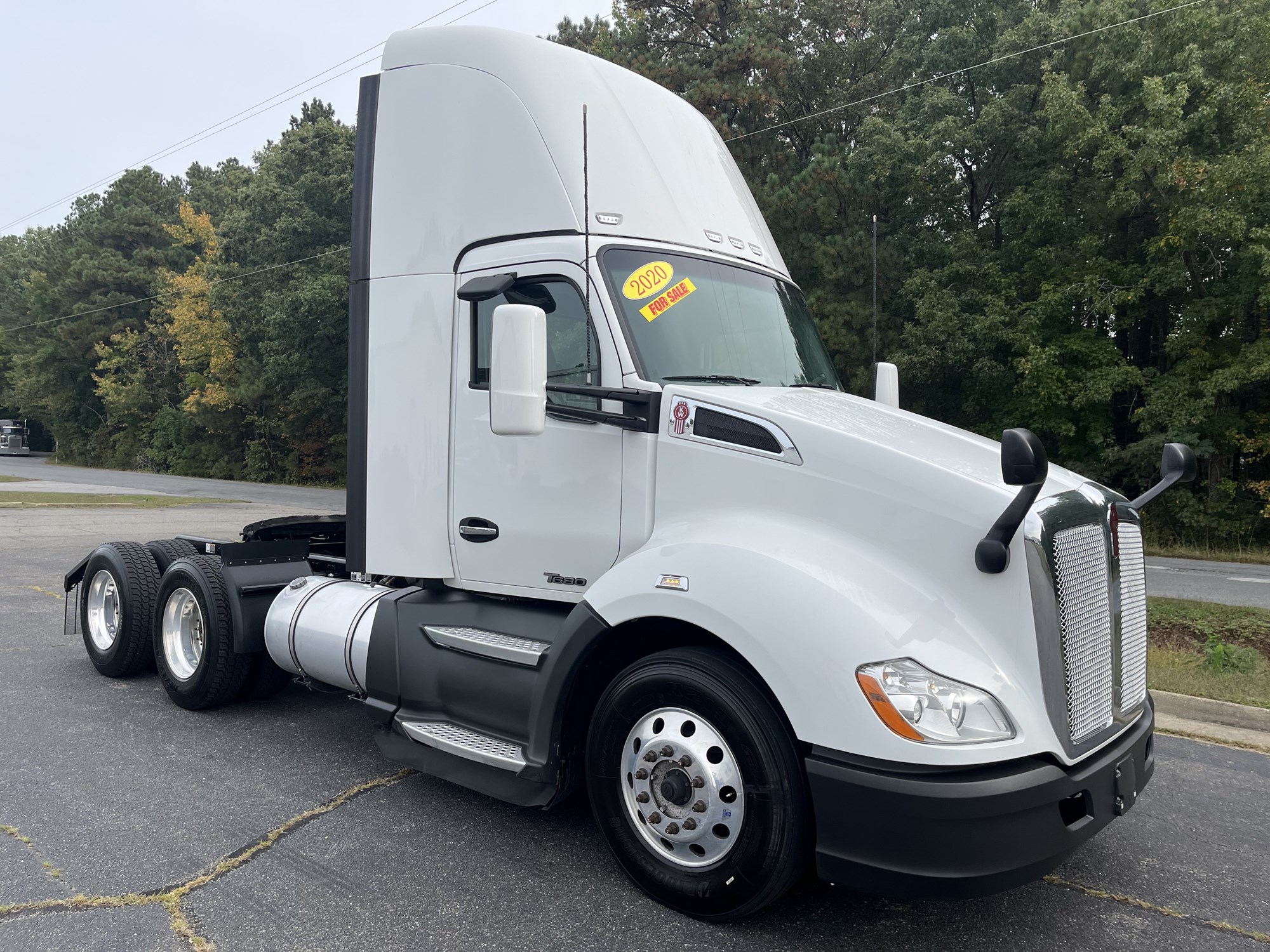 2020 Kenworth T680 in Richmond, VA — photo 3