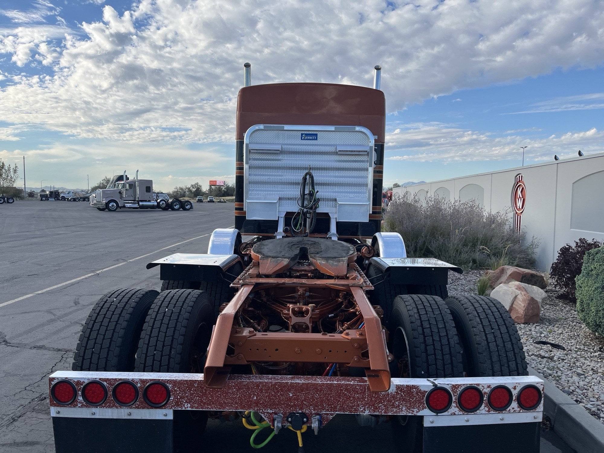 2021 Kenworth W900 - image 6 of 6