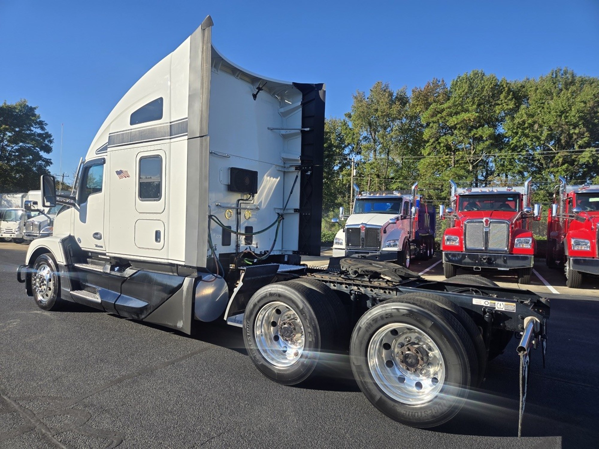 2022 Kenworth T680 in Chesapeake, VA — photo 6