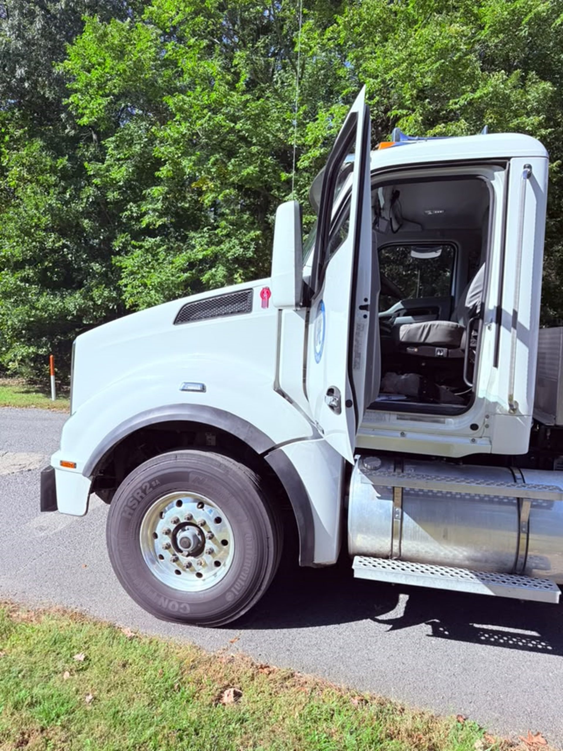 2022 Kenworth T880 - image 6 of 6