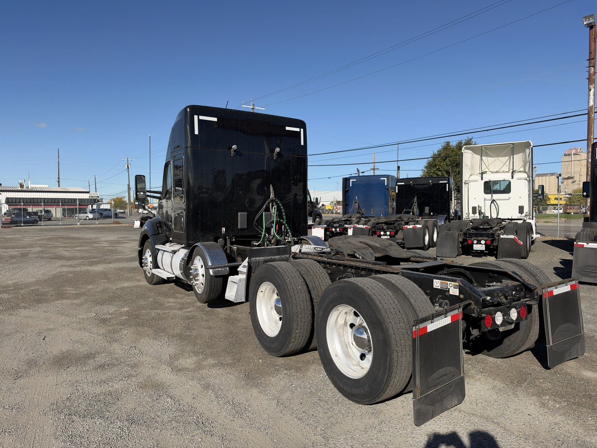 2022 Kenworth T680 in Spokane, WA — photo 2