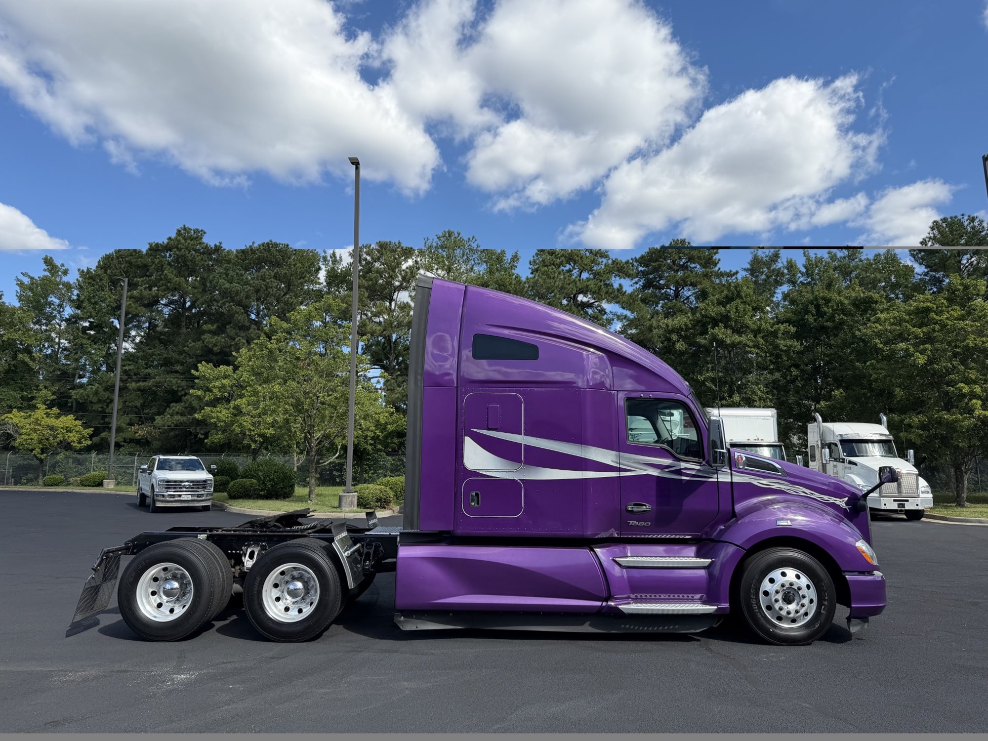 2022 Kenworth T680 in Richmond, VA — photo 6