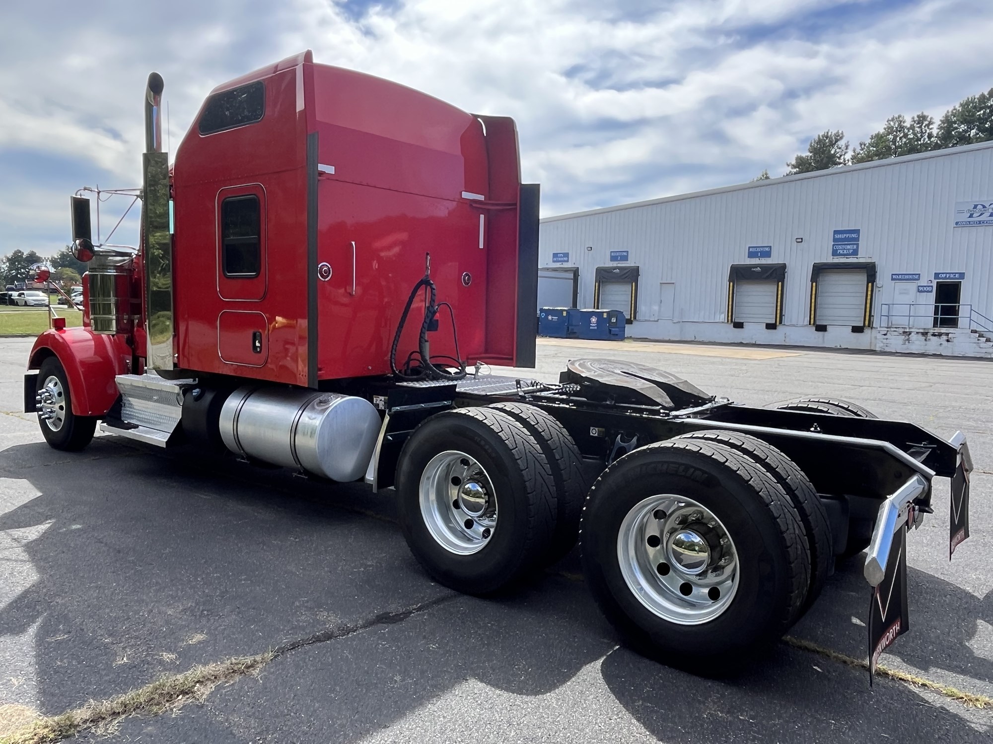 2024 Kenworth W900B - image 6 of 6