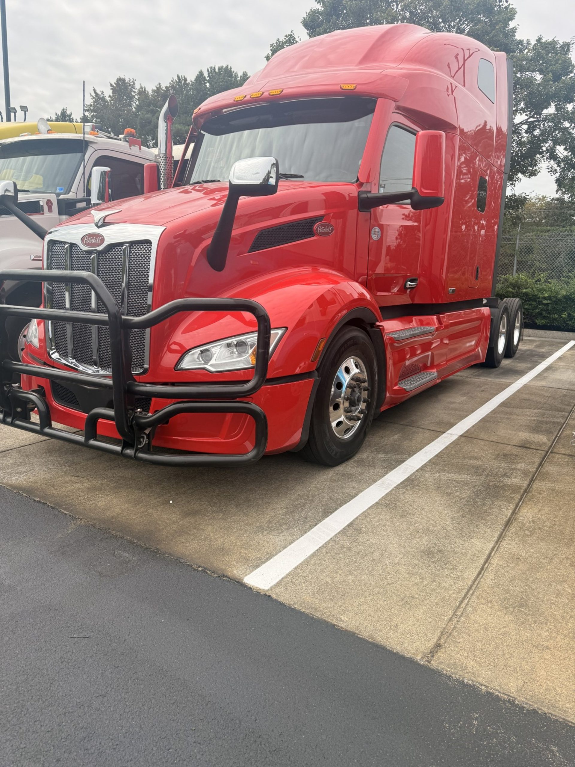 2025 Peterbilt 579 2025 Peterbilt 579 - image 1 of 1