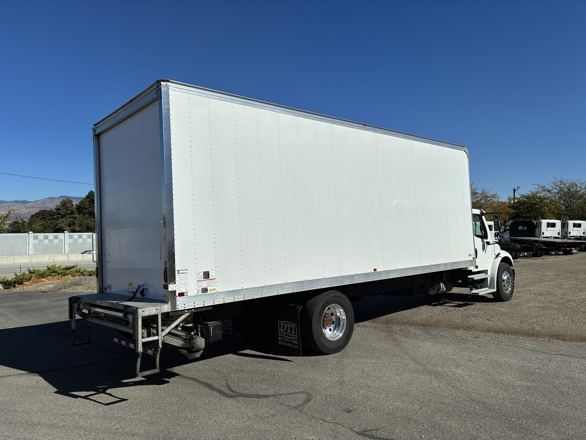 2025 Freightliner M2 106 in Boise, ID — photo 5