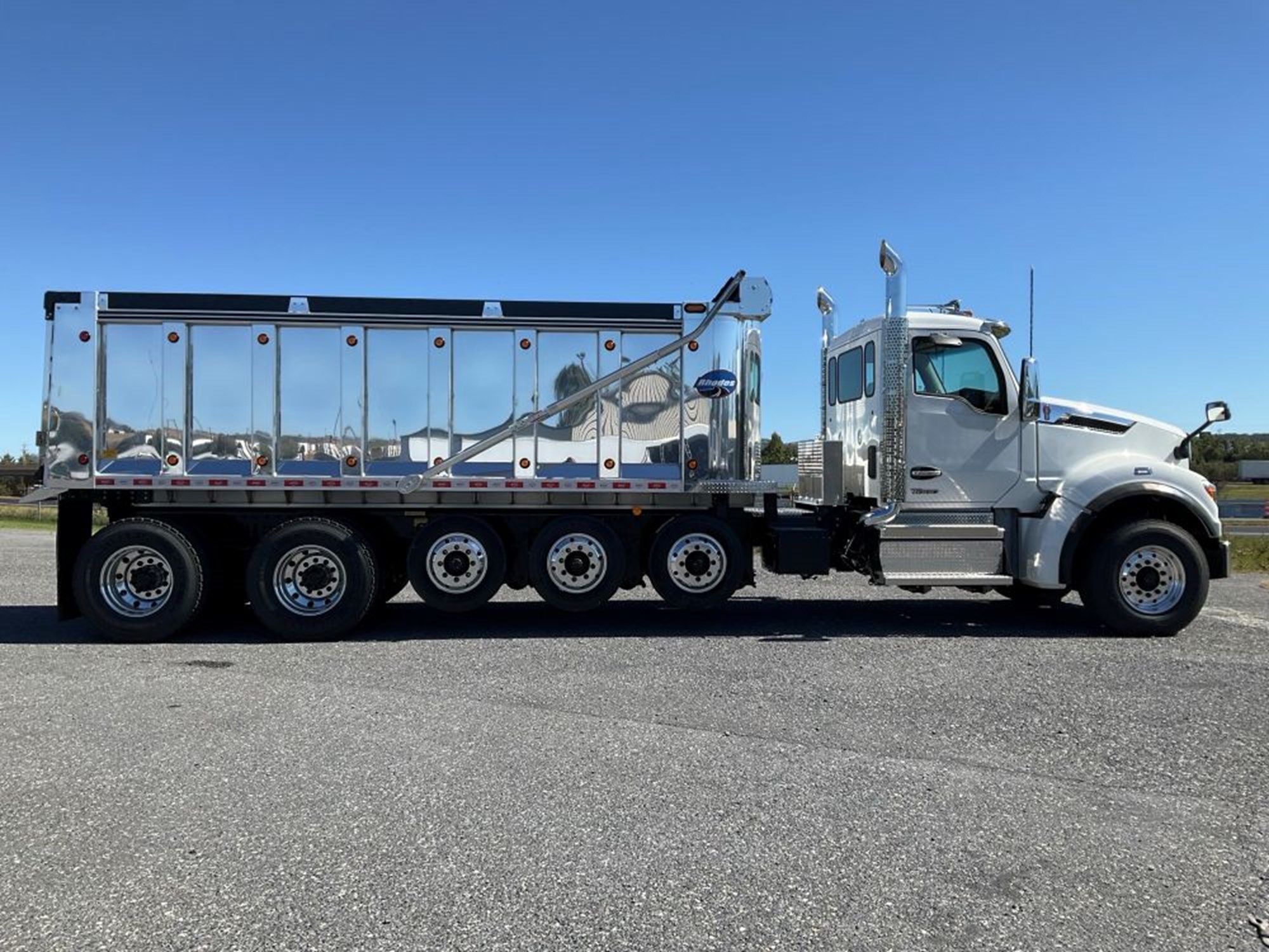 2027 Kenworth T880 in Ashland, VA — photo 5