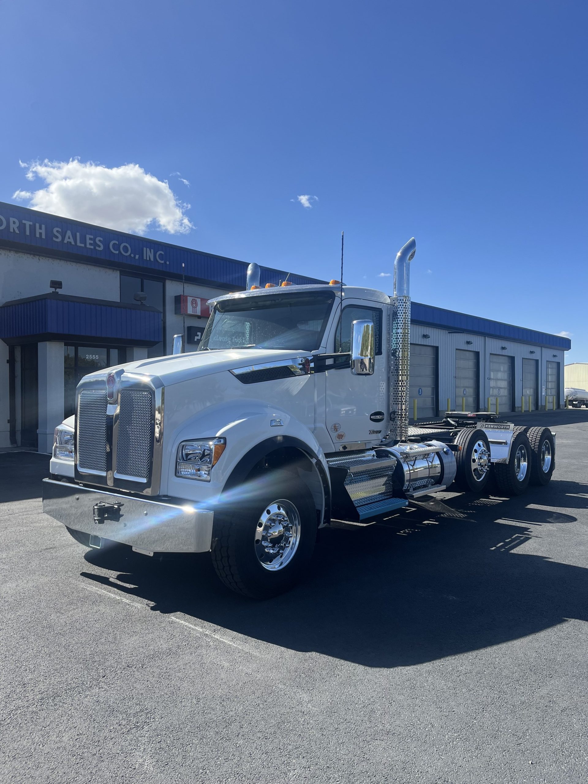 2027 Kenworth T880 in Pocatello, ID