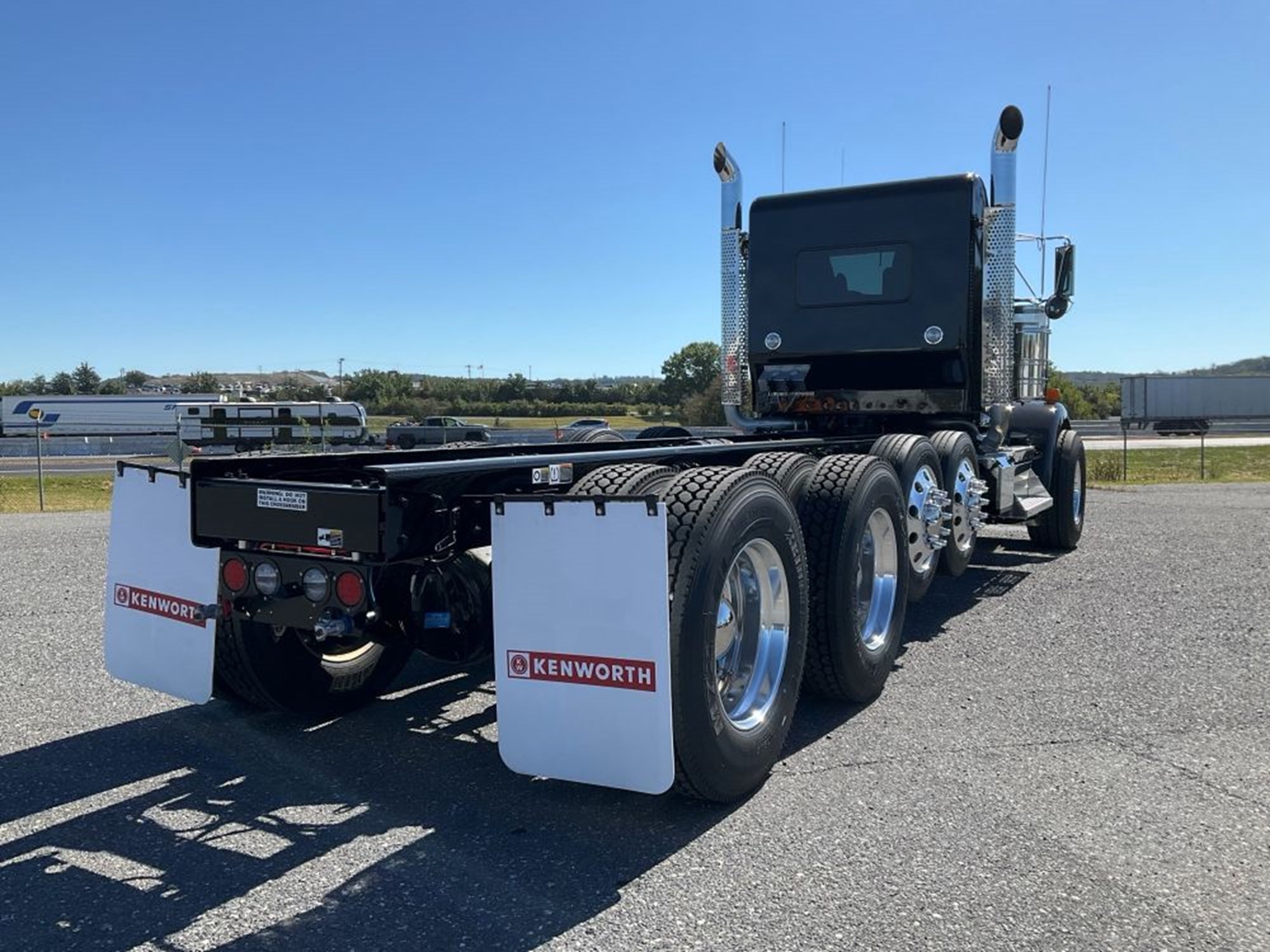 2027 Kenworth W900 — photo 5